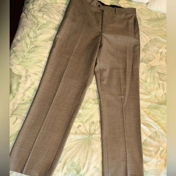 GREG NORMAN Mens Suit - Picture 4 of 6